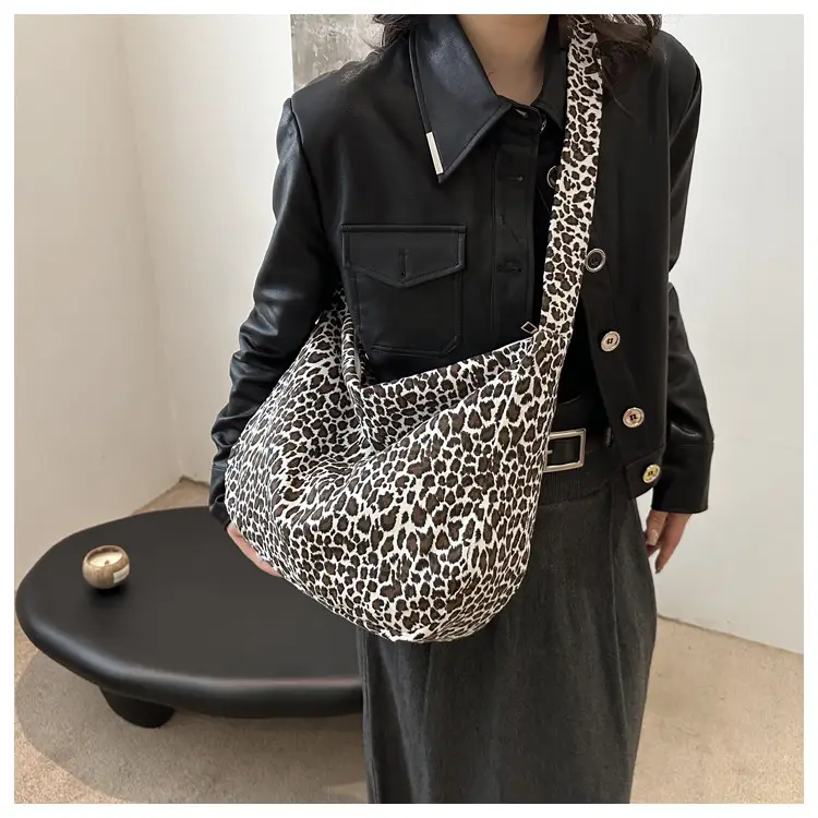 Leopard Print Crossbody Bag Women 2025 New — feature 9