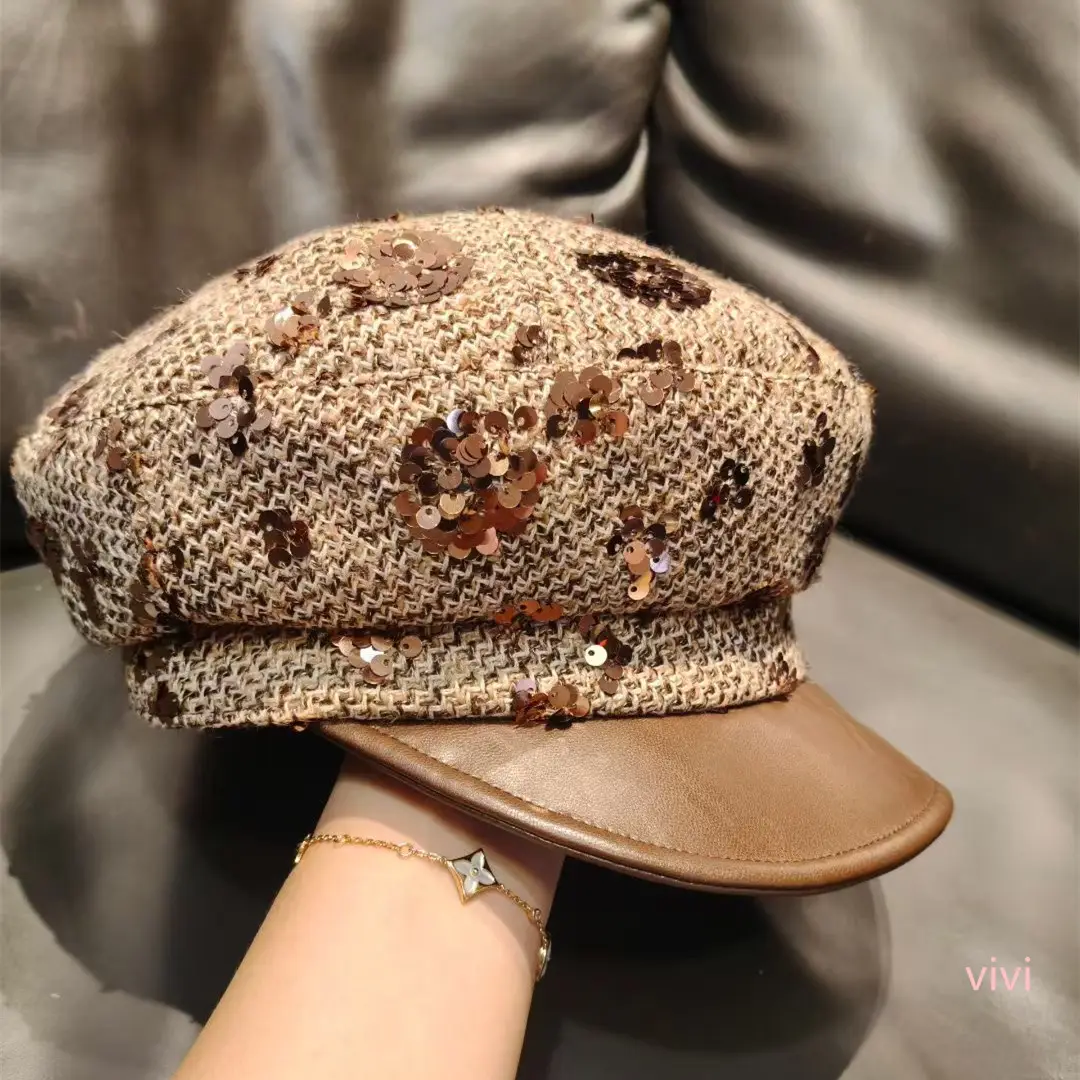 Korean-Style Sweet Retro Beret for Women with Leather Bristle — feature 2
