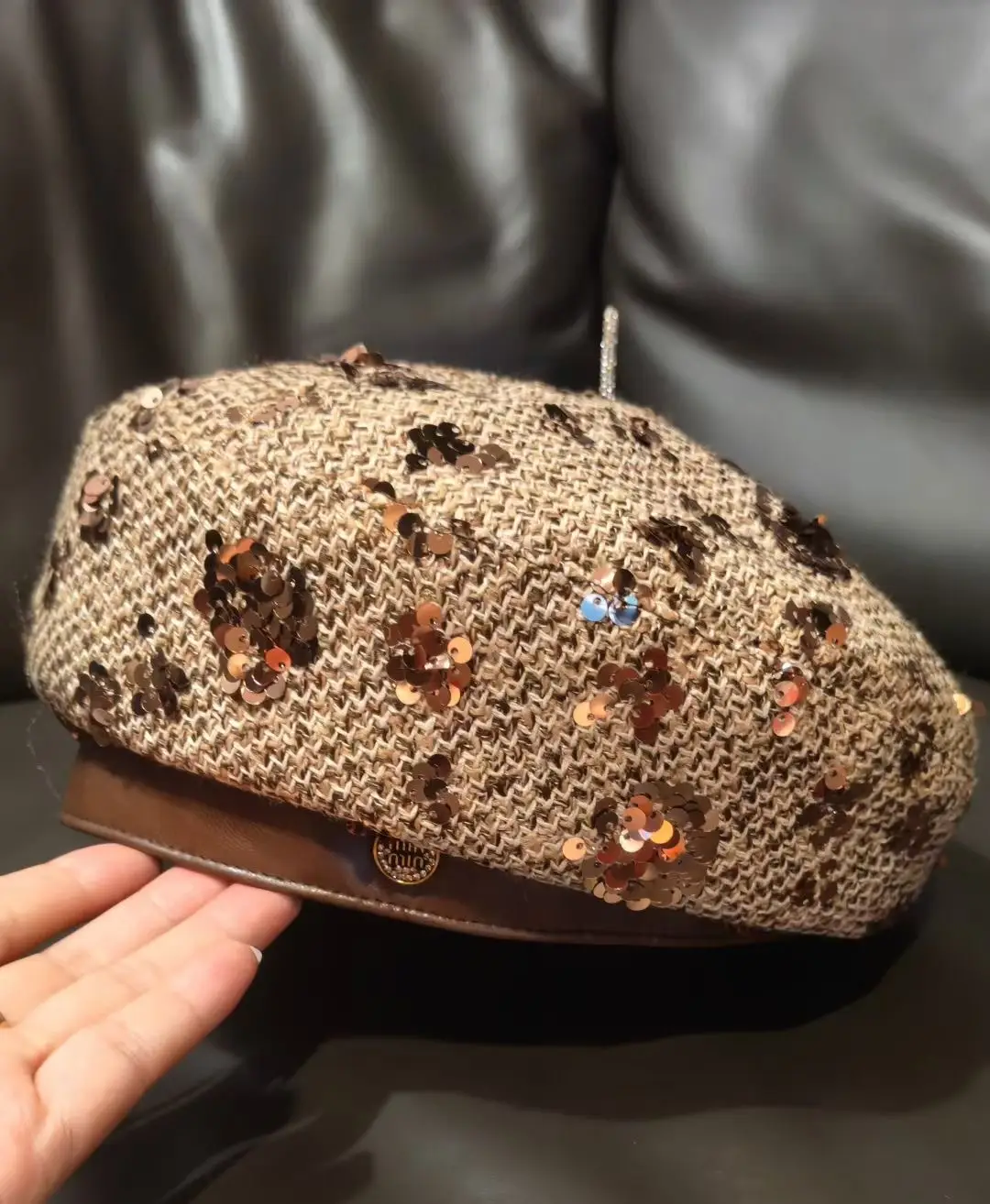 Korean-Style Sweet Retro Beret for Women with Leather Bristle — feature 6