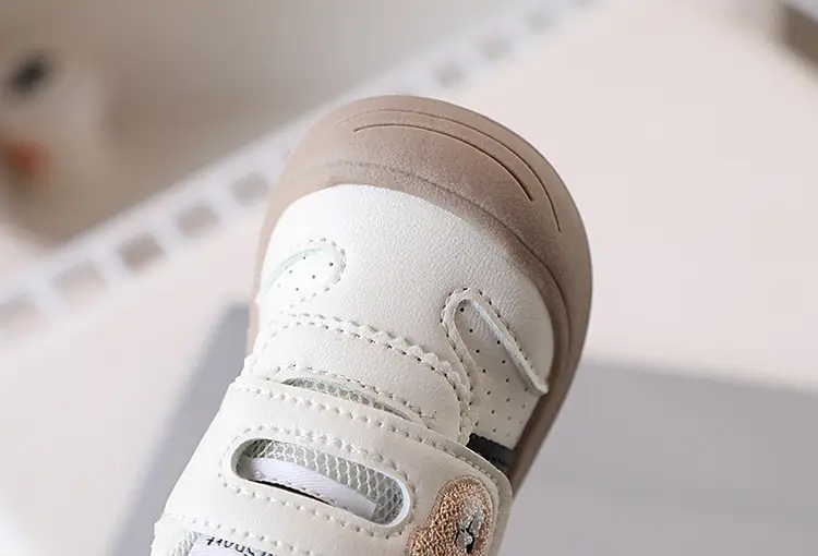 Baby Toddler Shoes 2025 Spring New Baby Shoes Baby Leather Shoes Autumn Children's Shoes Children's Bear Embroidery — feature 12