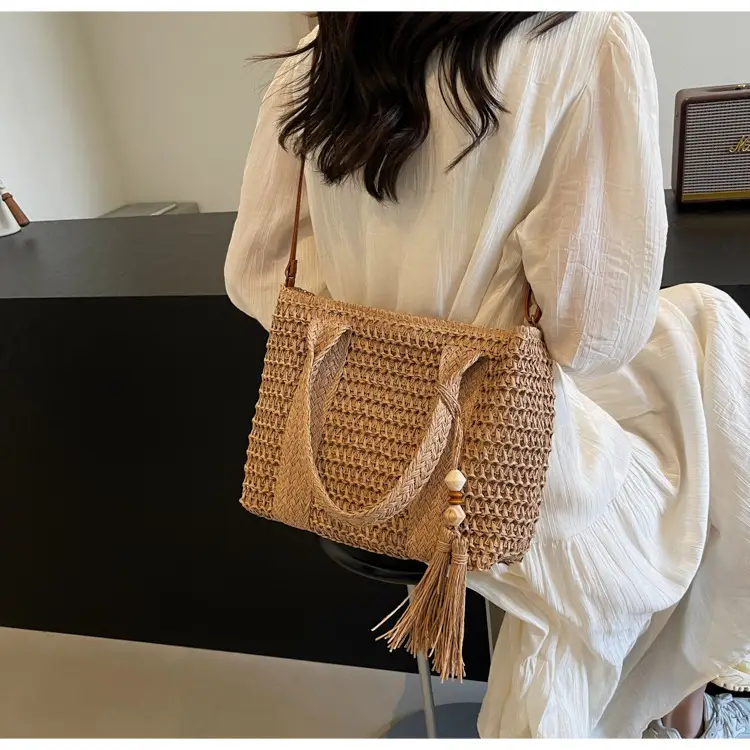 Women Straw Waved Tote Bag Large Capacity Beach Shoulder Crossbody - Image 5