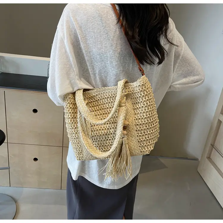 Women Straw Waved Tote Bag Large Capacity Beach Shoulder Crossbody - Image 6