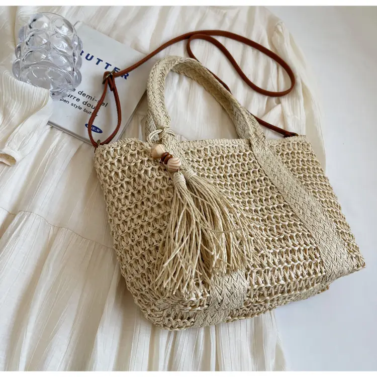 Women Straw Waved Tote Bag Large Capacity Beach Shoulder Crossbody — feature 13