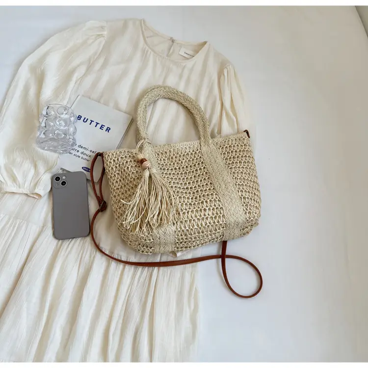 Women Straw Waved Tote Bag Large Capacity Beach Shoulder Crossbody — feature 15