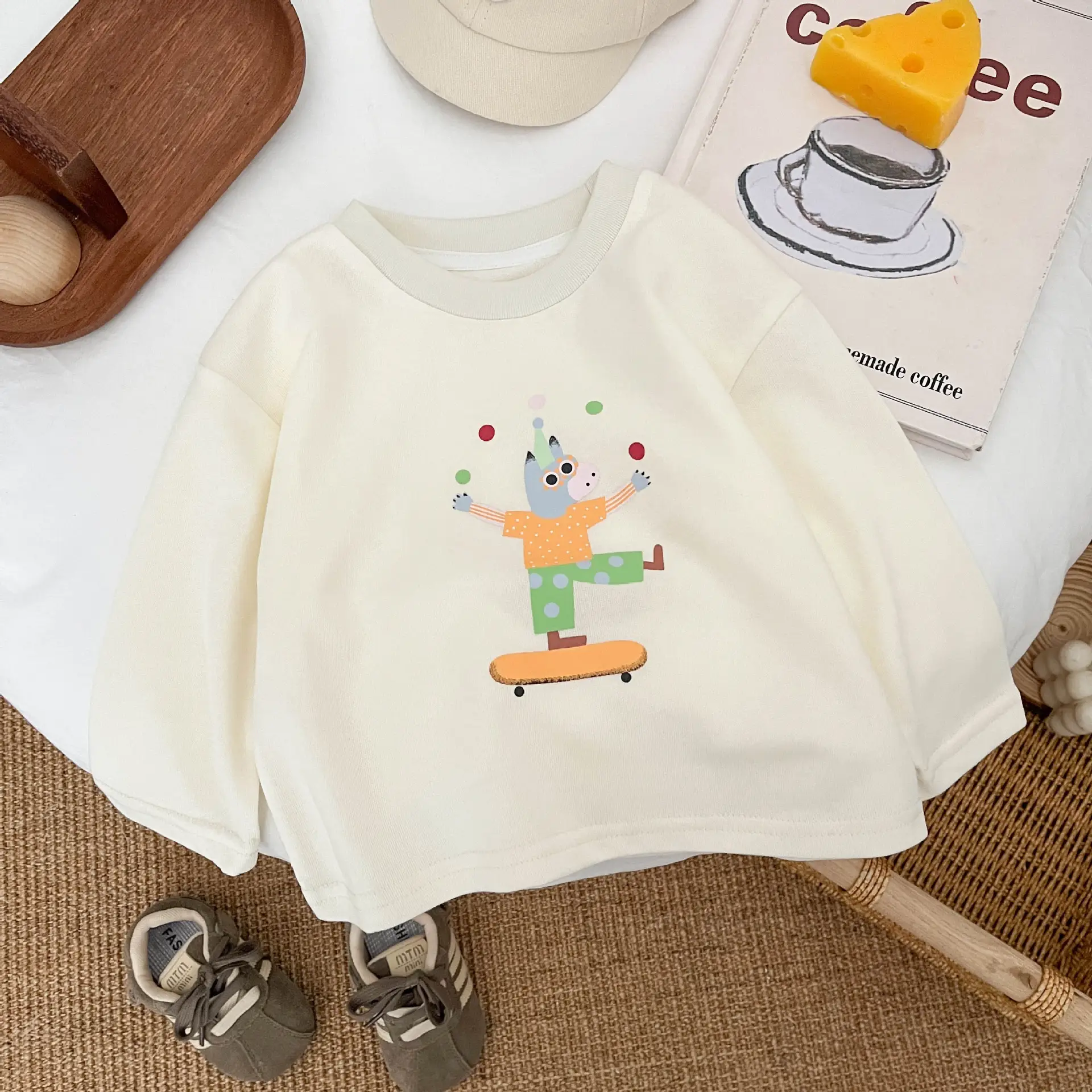 Ins Boys Long Sleeve T-shirt Cartoon Print White Brown Grey - Image 2