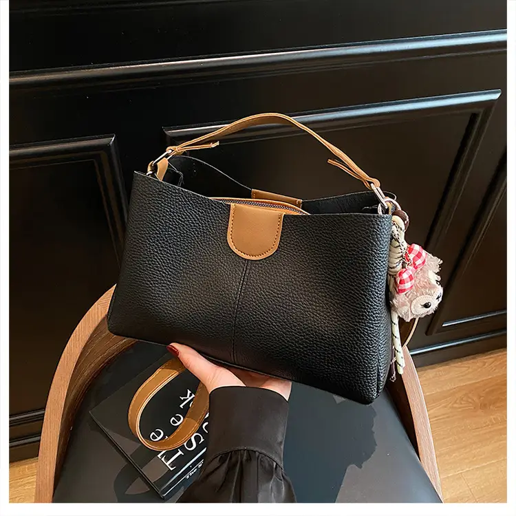 Women's 2025 Spring Shoulder Bags with Doll Decor — feature 13