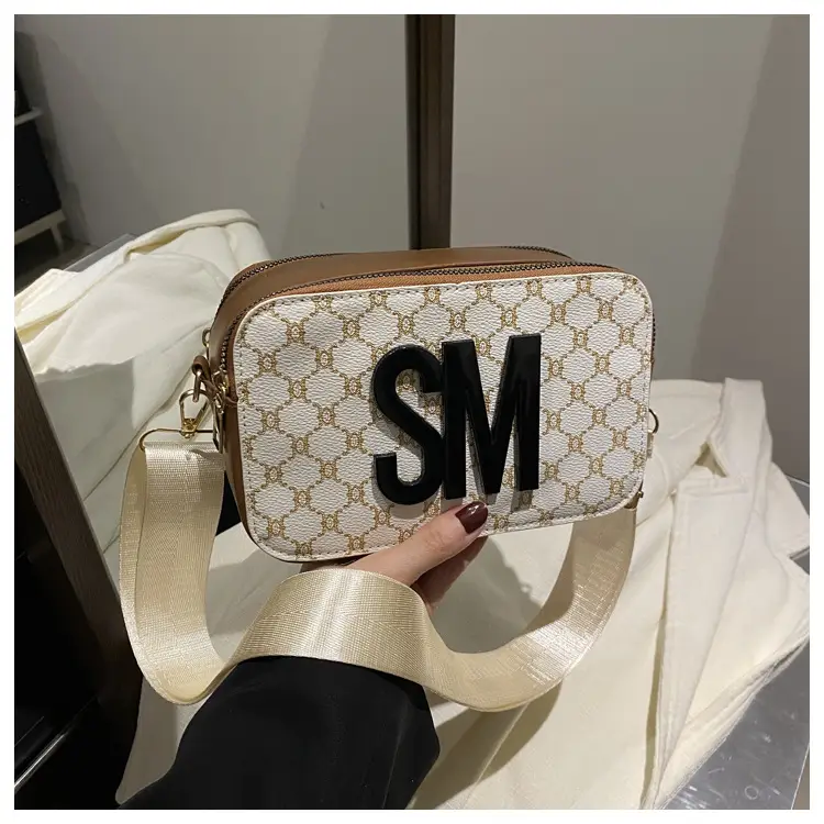 Spring Simple Women's Letter Print Crossbody Bag — feature 12