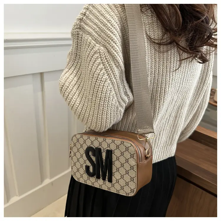 Spring Simple Women's Letter Print Crossbody Bag — feature 22