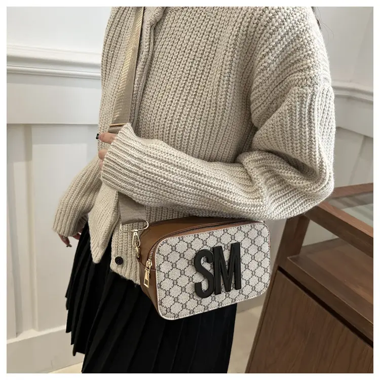 Spring Simple Women's Letter Print Crossbody Bag — feature 24