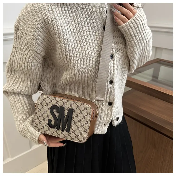 Spring Simple Women's Letter Print Crossbody Bag — feature 25