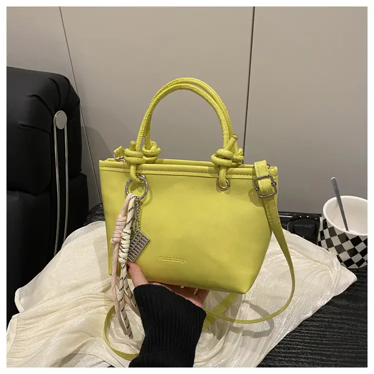 Yellow Retro Textured Shoulder Crossbody Bag - Image 4
