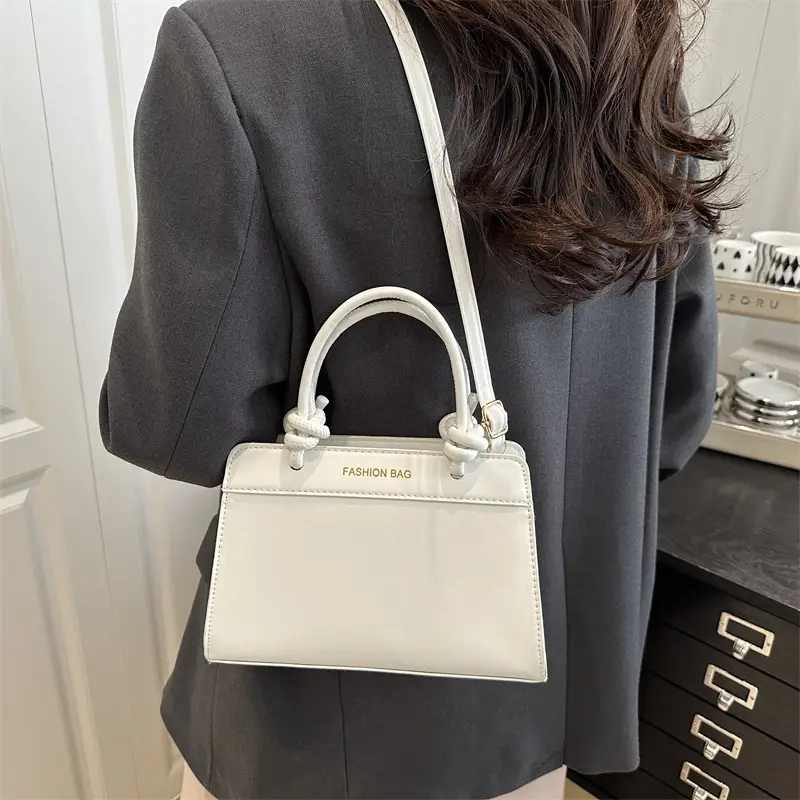 Korean Style Leather Shoulder Bag Large Capacity 2025 - Image 5