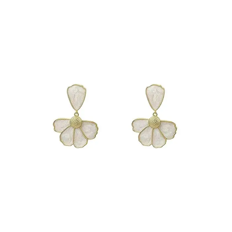 Women's Floral Gold Earrings Spring Summer Elegant 2024 - Image 6