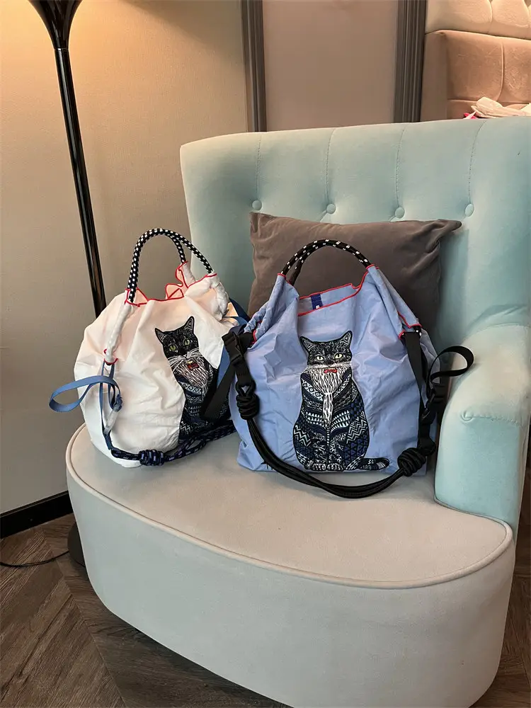 Japanese Cat Embroidered Red Tote Bag — feature 12