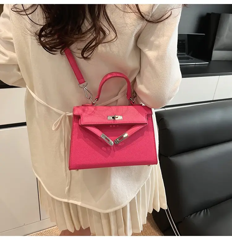 Textured Lock Handbag Women Beige Silver 2025 — feature 39