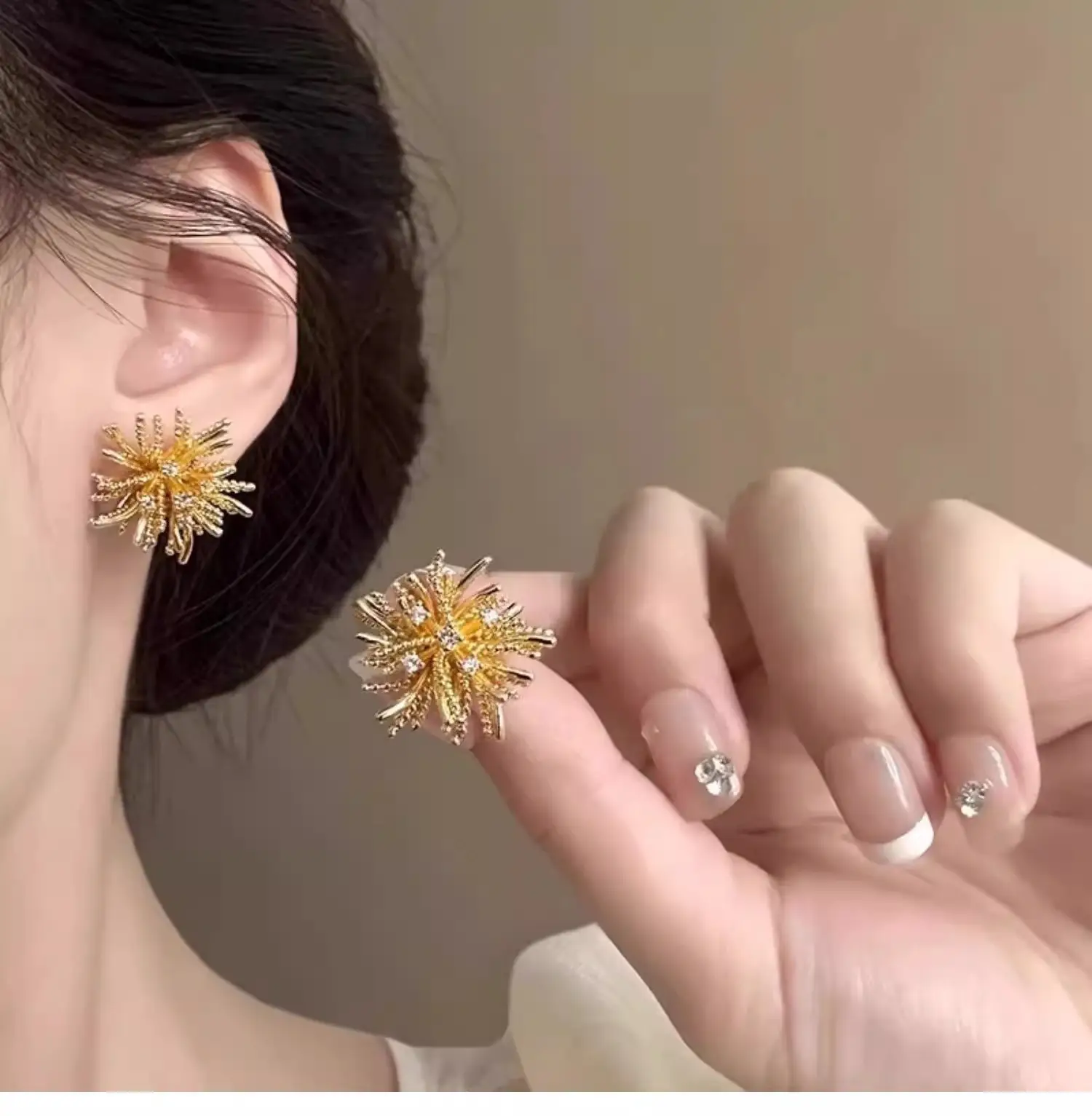 New Year Hymn Silver Fireworks Earrings for Women — feature 4