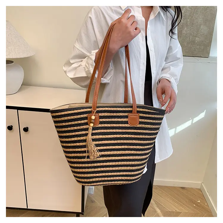 Women's Woven Shoulder Bag Large Capacity Summer Beach Bag — feature 15