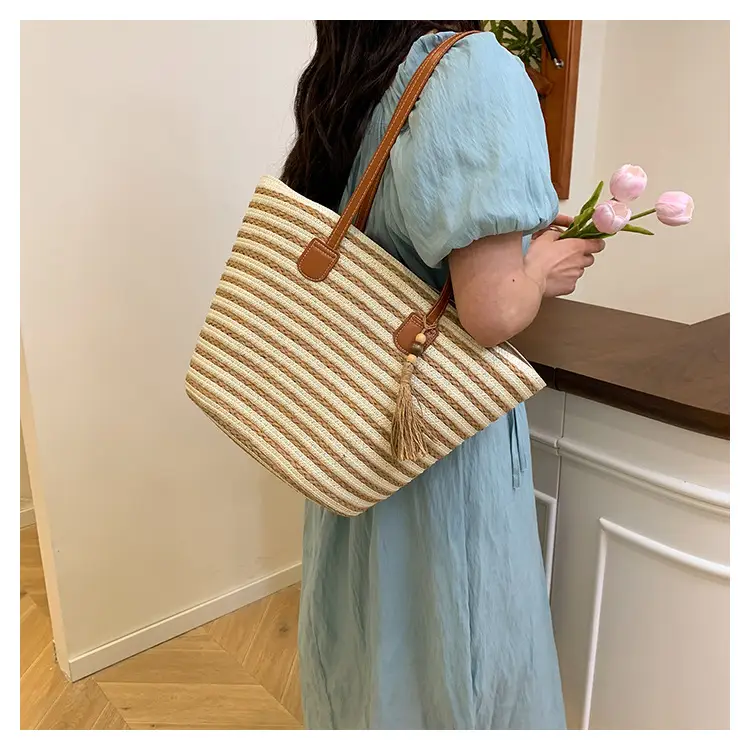 Women's Woven Shoulder Bag Large Capacity Summer Beach Bag — feature 20