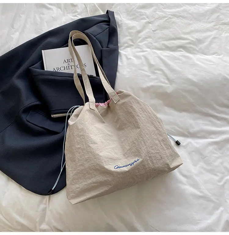 Korean Style Women's Shoulder Tote Bag 2025 Nylon Light Grey — feature 23