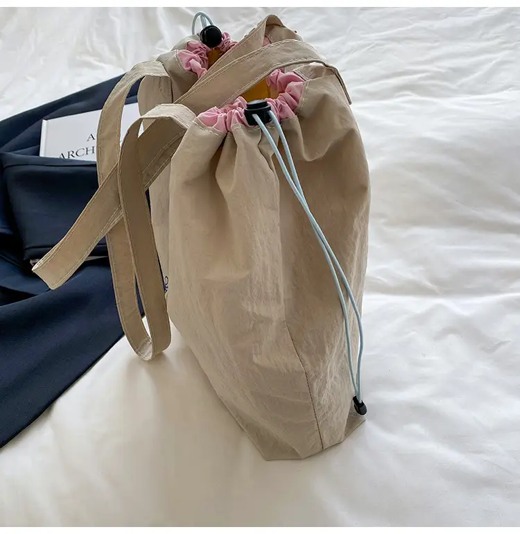 Korean Style Women's Shoulder Tote Bag 2025 Nylon Light Grey — feature 6