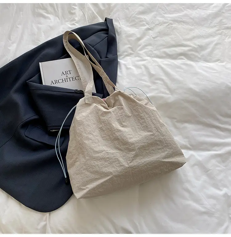 Korean Style Women's Shoulder Tote Bag 2025 Nylon Light Grey — feature 8
