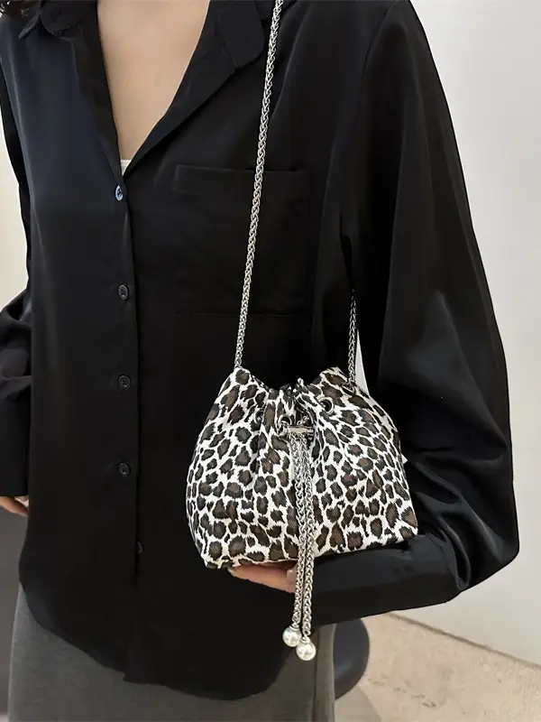 Leopard Print Chain Crossbody Bag Women 2025