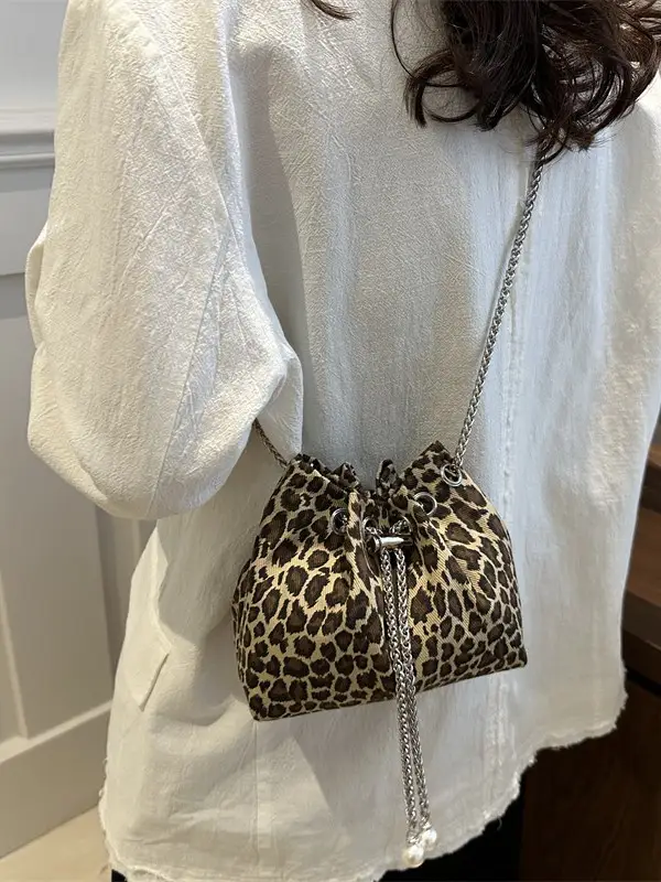 Leopard Print Chain Crossbody Bag Women 2025