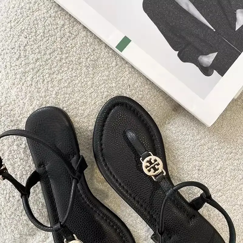 2026 Summer New Style Thong Sandals for Women, Flat-Soled, Niche, Versatile, Fashionable Roman-Style Flip-Flop Sandals