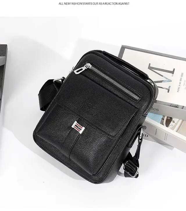 Men's Waterproof Crossbody Bag Pebbled Leather One-Piece — feature 11