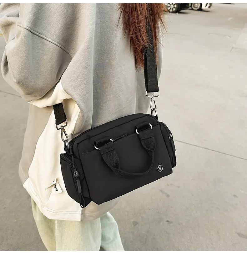 2026 Japanese Style Women's Nylon Crossbody Bag — feature 19