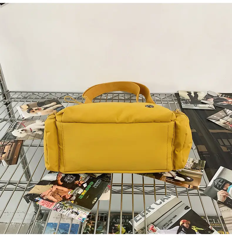 2026 Japanese Style Women's Nylon Crossbody Bag — feature 40