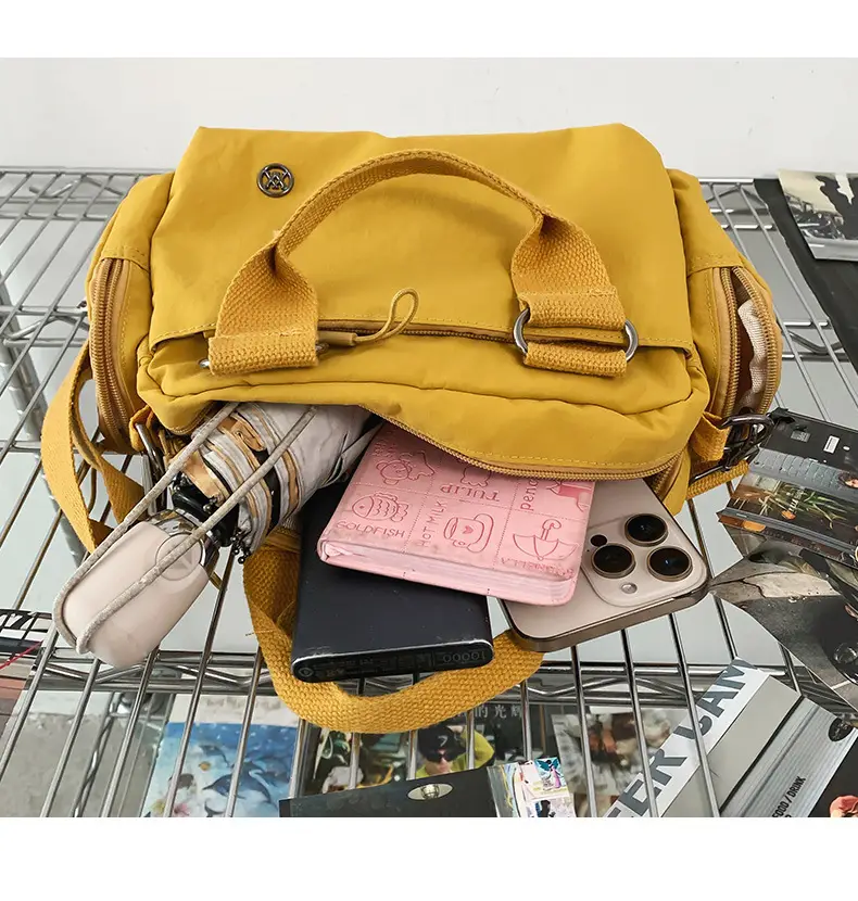 2026 Japanese Style Women's Nylon Crossbody Bag — feature 44