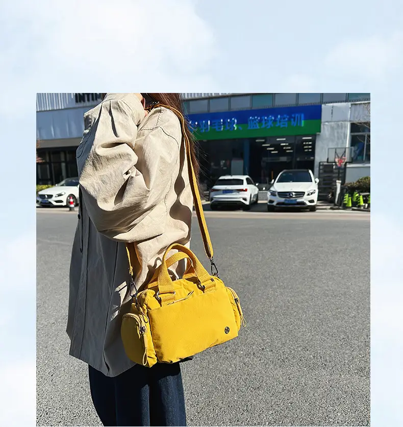 2026 Japanese Style Women's Nylon Crossbody Bag — feature 7