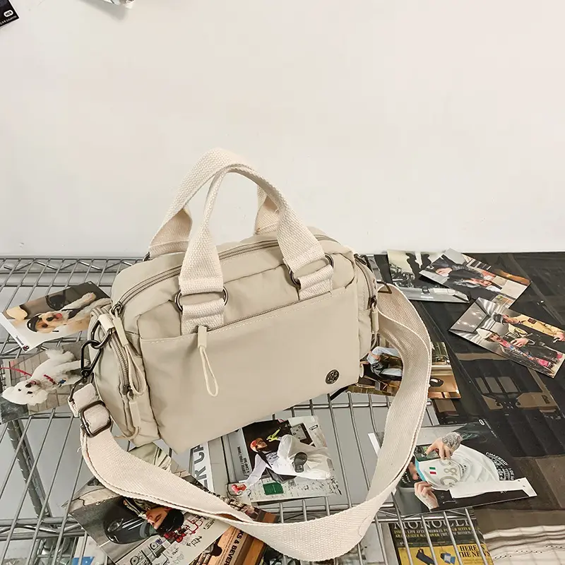 2026 Japanese Style Women's Nylon Crossbody Bag - Image 2