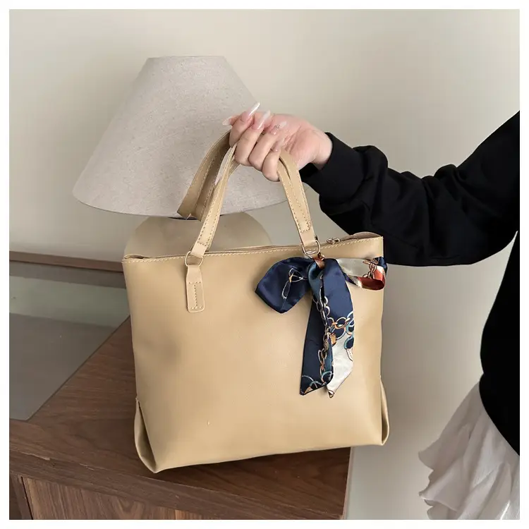 Beige Retro Shoulder Bag for Women Large Capacity — feature 10