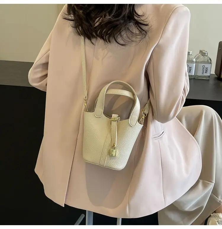 Women's Yellow Leather Shoulder Messenger Bag Set — feature 22