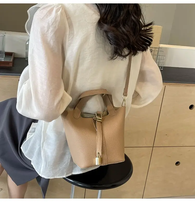 Women's Yellow Leather Shoulder Messenger Bag Set — feature 31