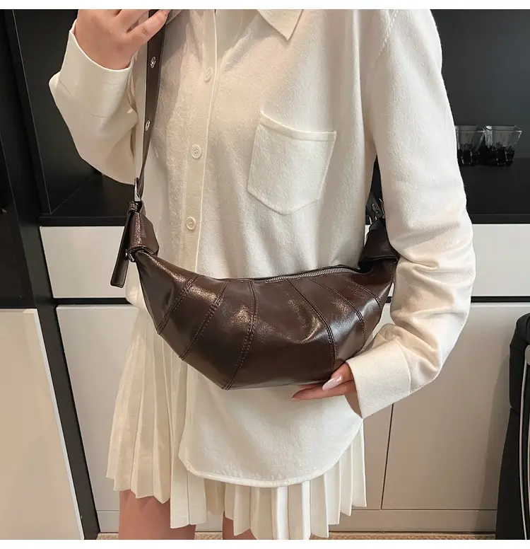 Women's Brown Leather Shoulder Crossbody Bag 2025 — feature 11