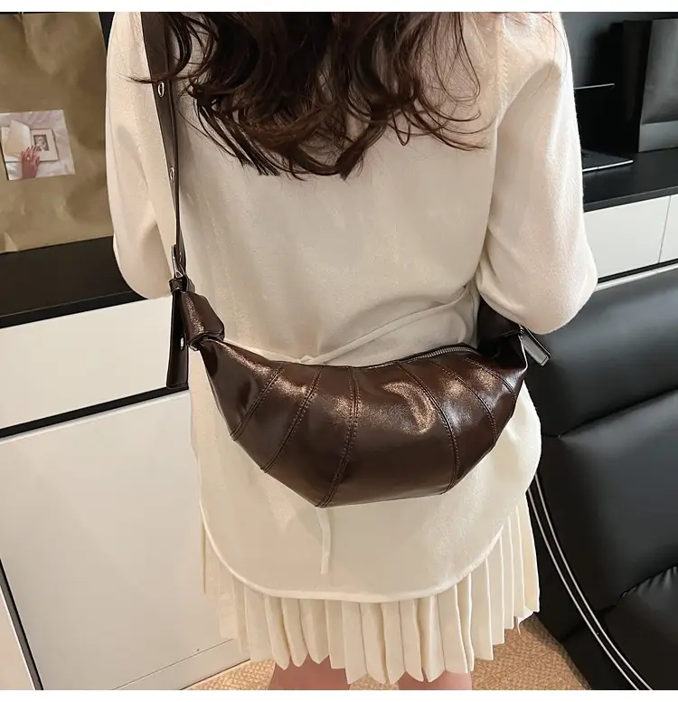 Women's Brown Leather Shoulder Crossbody Bag 2025 — feature 12