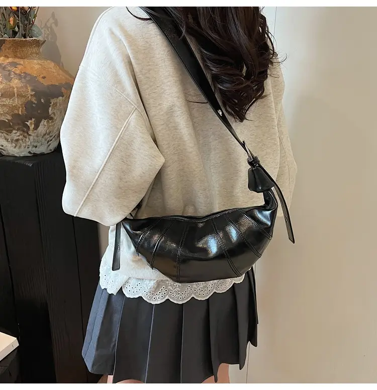 Women's Brown Leather Shoulder Crossbody Bag 2025 — feature 22