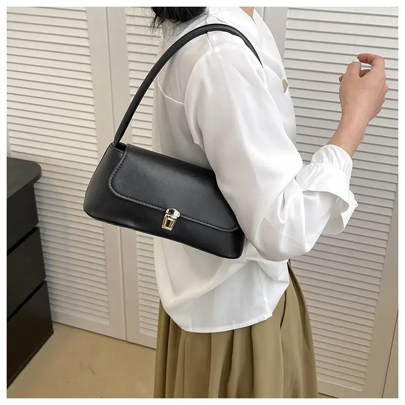 Women's Spring Baguette Shoulder Bag Beige Leather — feature 14