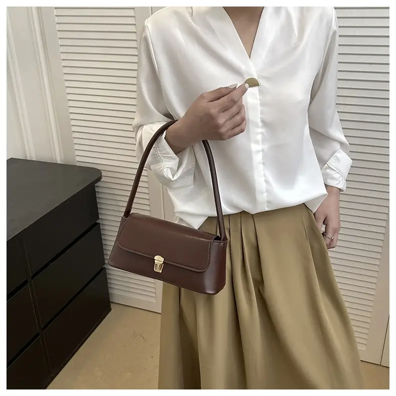 Women's Spring Baguette Shoulder Bag Beige Leather — feature 16