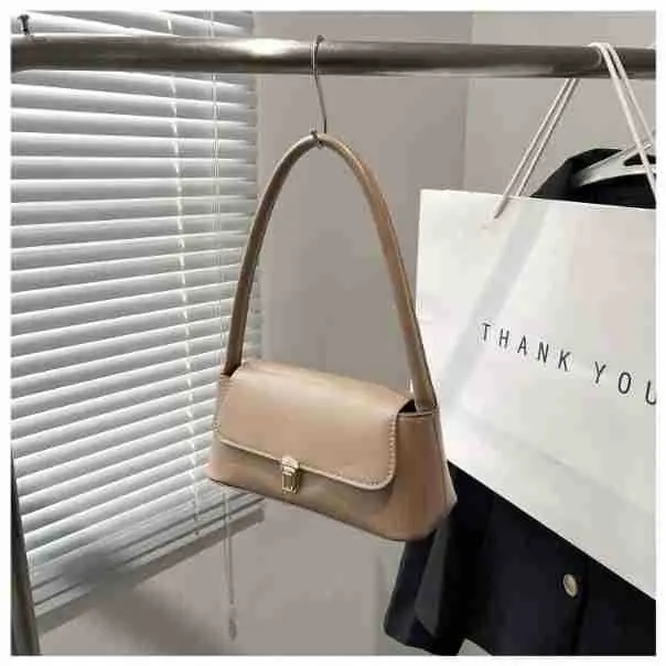 Women's Spring Baguette Shoulder Bag Beige Leather — feature 22