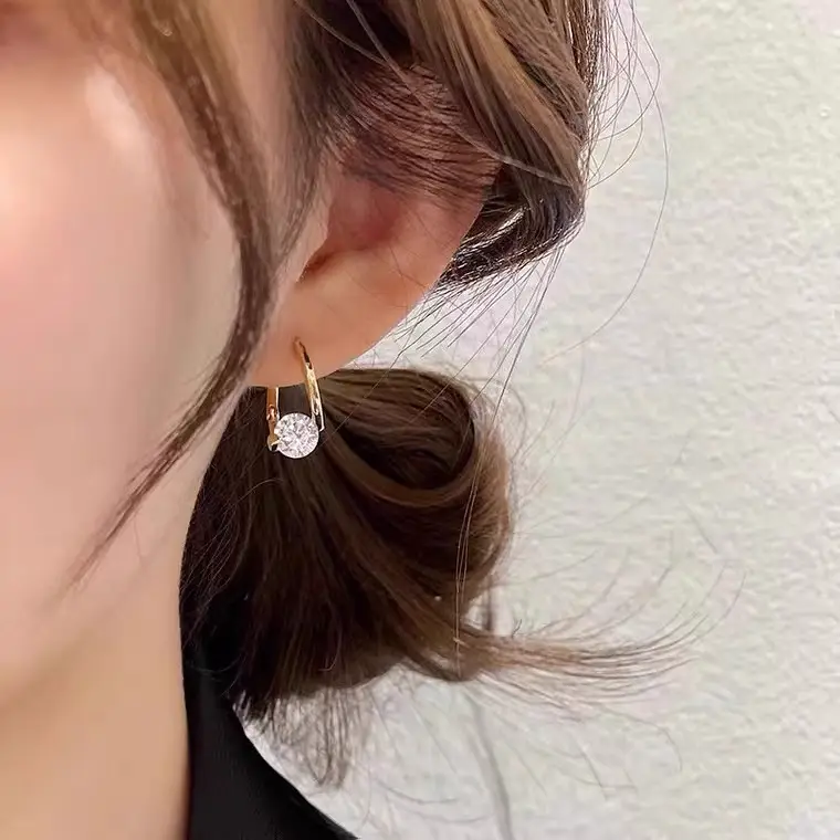 Golden Square Ear Buckle Women's Earrings 2025 - Image 10