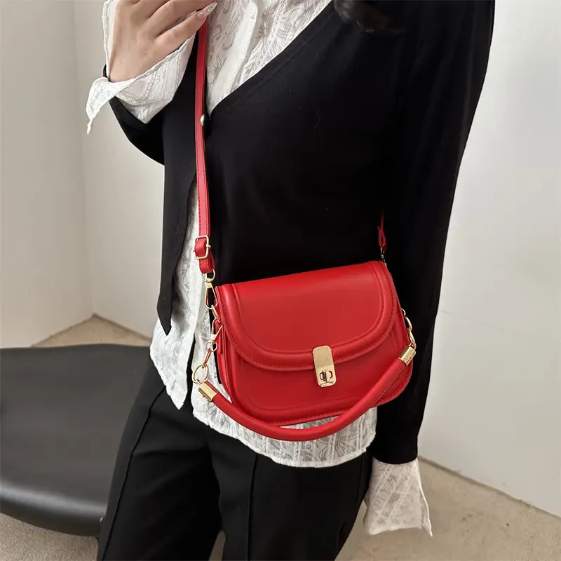Vintage Brown Lock Shoulder Bag for Women 2025 - Image 7