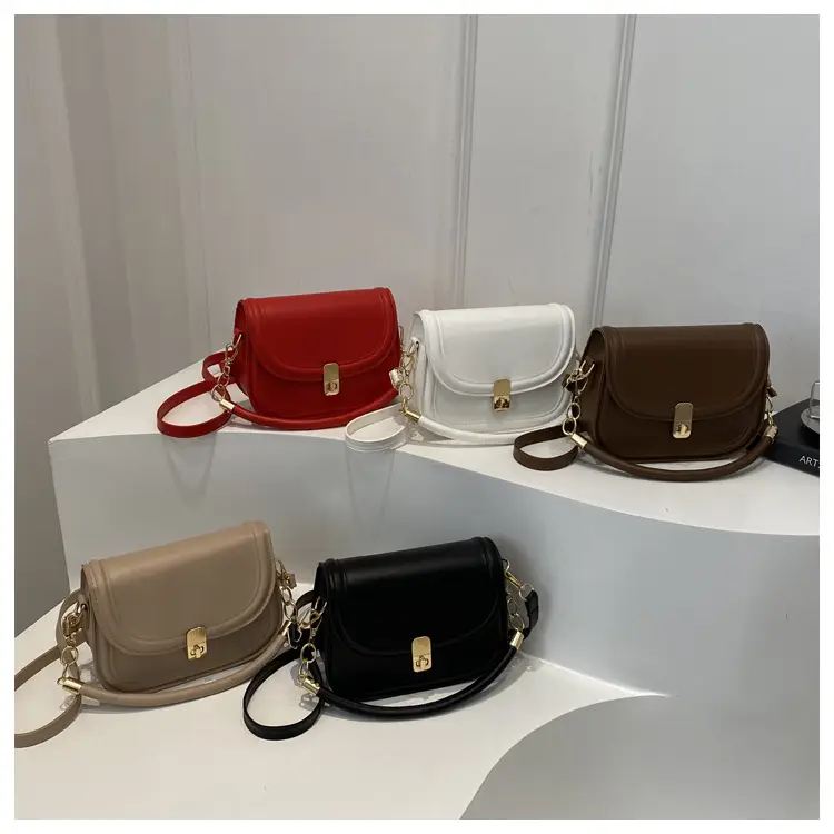 Vintage Brown Lock Shoulder Bag for Women 2025 — feature 27