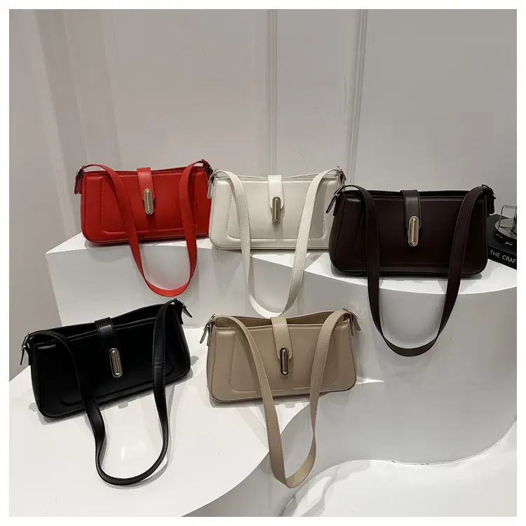 Red 2025 Retro Flip Bag for Women — feature 30