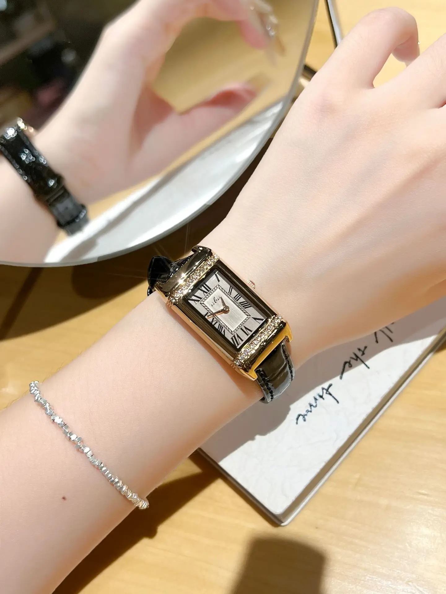 Women's Waterproof Luxury Watch with Red Strap & Diamond Set — feature 8