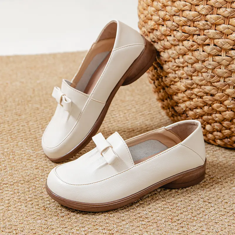 Women's British Style Leather Loafers Small 2025 - Image 3