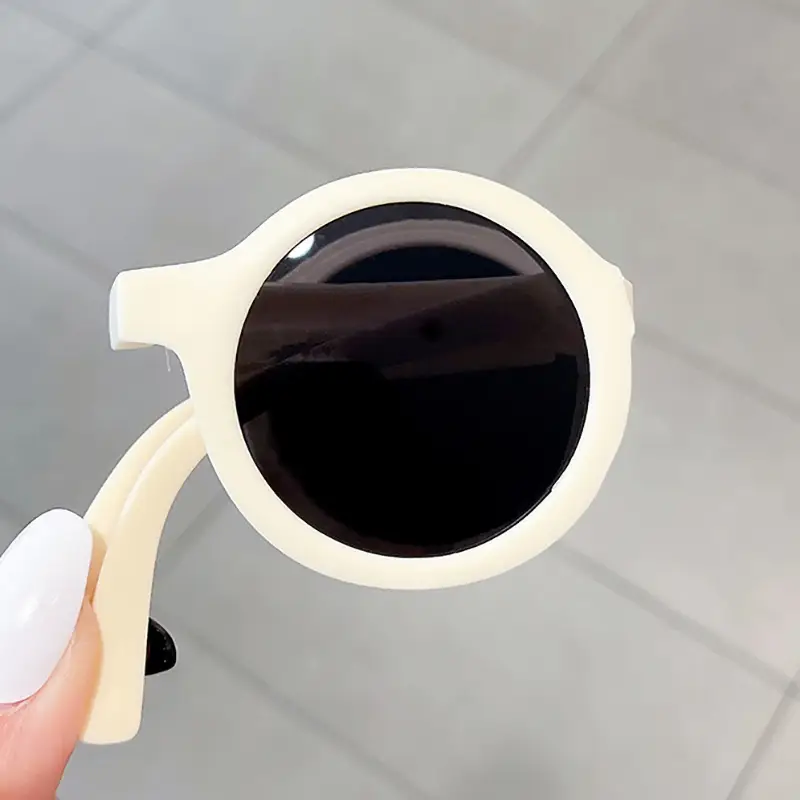 Trendy Kids Sunglasses Cap Red Black — feature 3